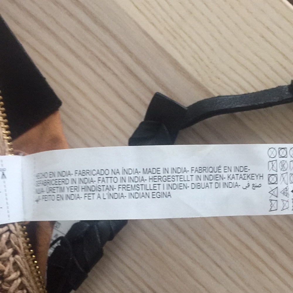 Handbag - Picture 6 of 7